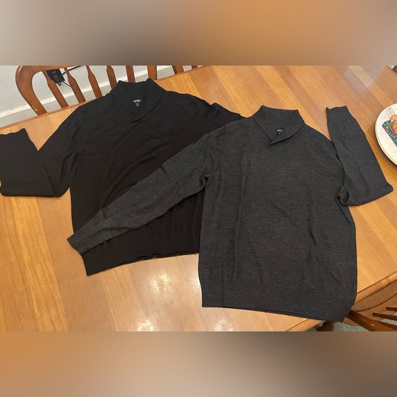Apt 9 merino wool v-neck sweater bundle Size M - Picture 1 of 12